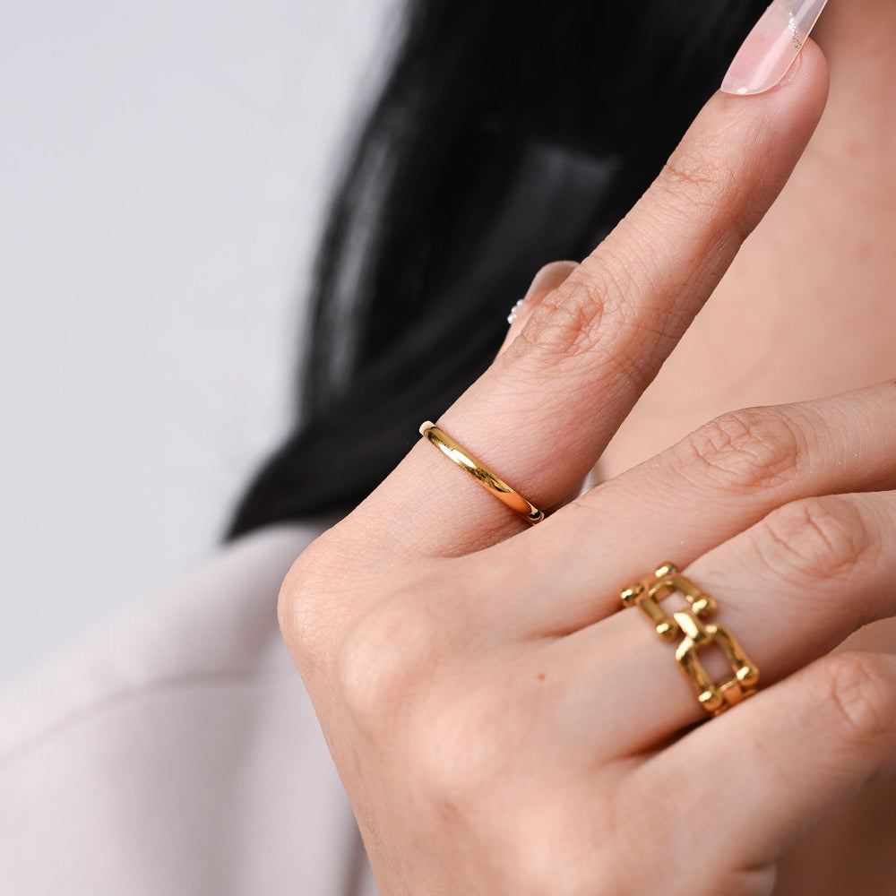 GOLD FINE RING