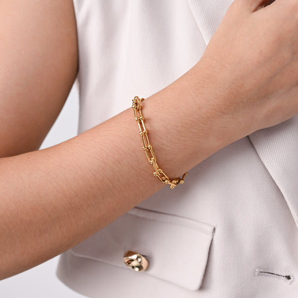 STATEMENT GOLD  BRACELET