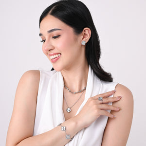 STATEMENT WHITEGOLD NECKLACE